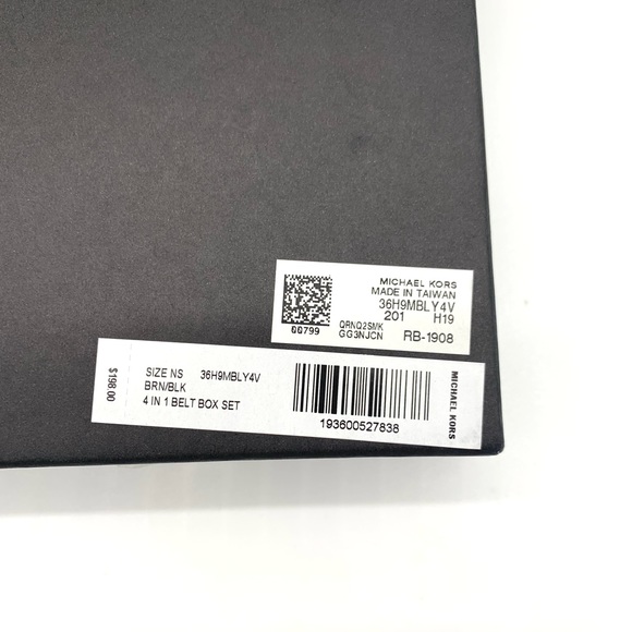 Michael Kors Reversible Leather Belt for Men with two Buckles Brown MK/ BL 7838 - Picture 6 of 6